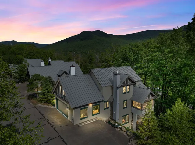 $2,200,000 | 79 Flume Road, Lincoln, NH 03251