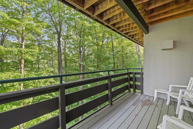 $2,200,000 | 79 Flume Road, Lincoln, NH 03251