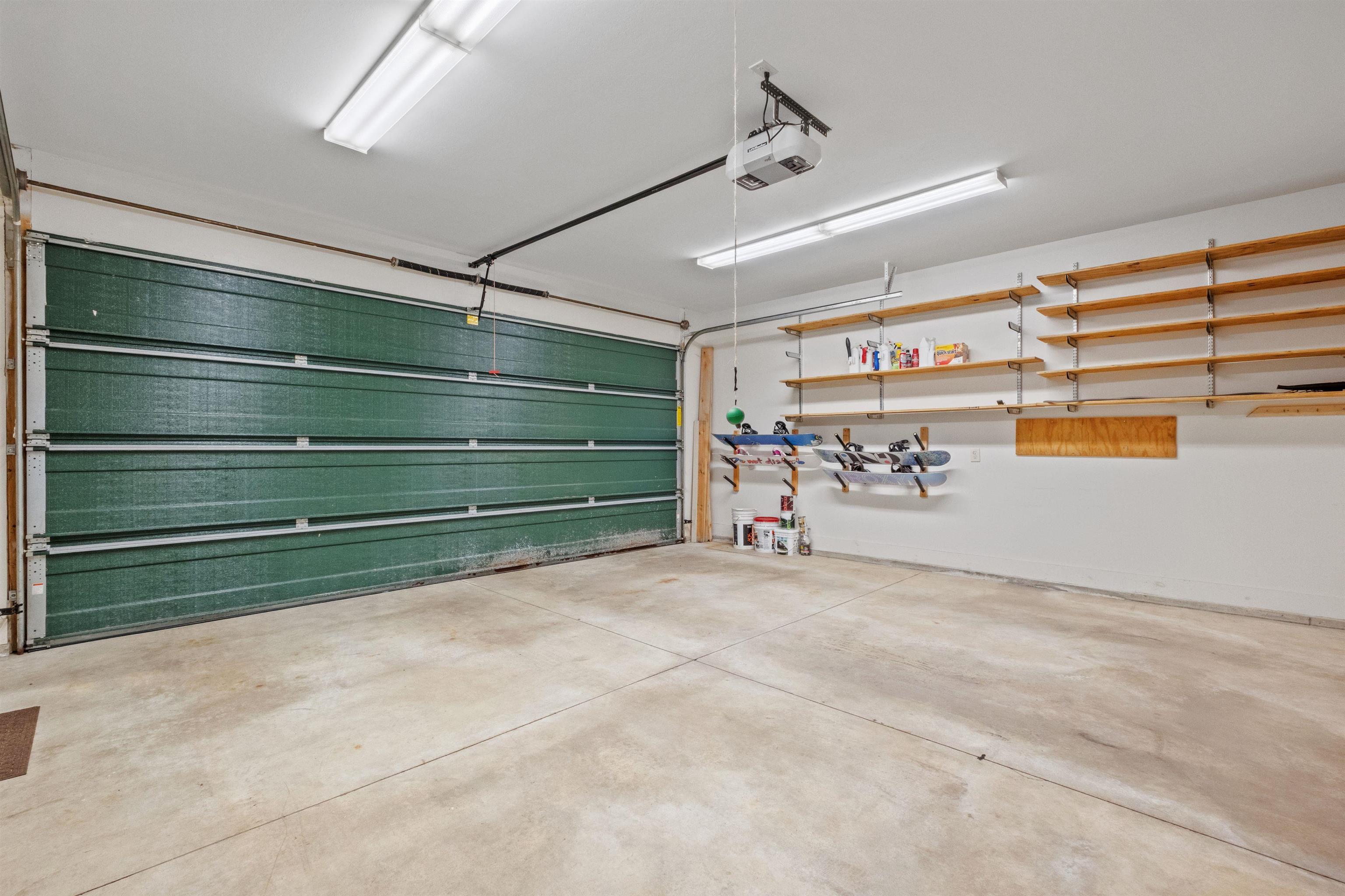 79 Flume Road Lincoln, NH 03251 - Photo 9 of 59