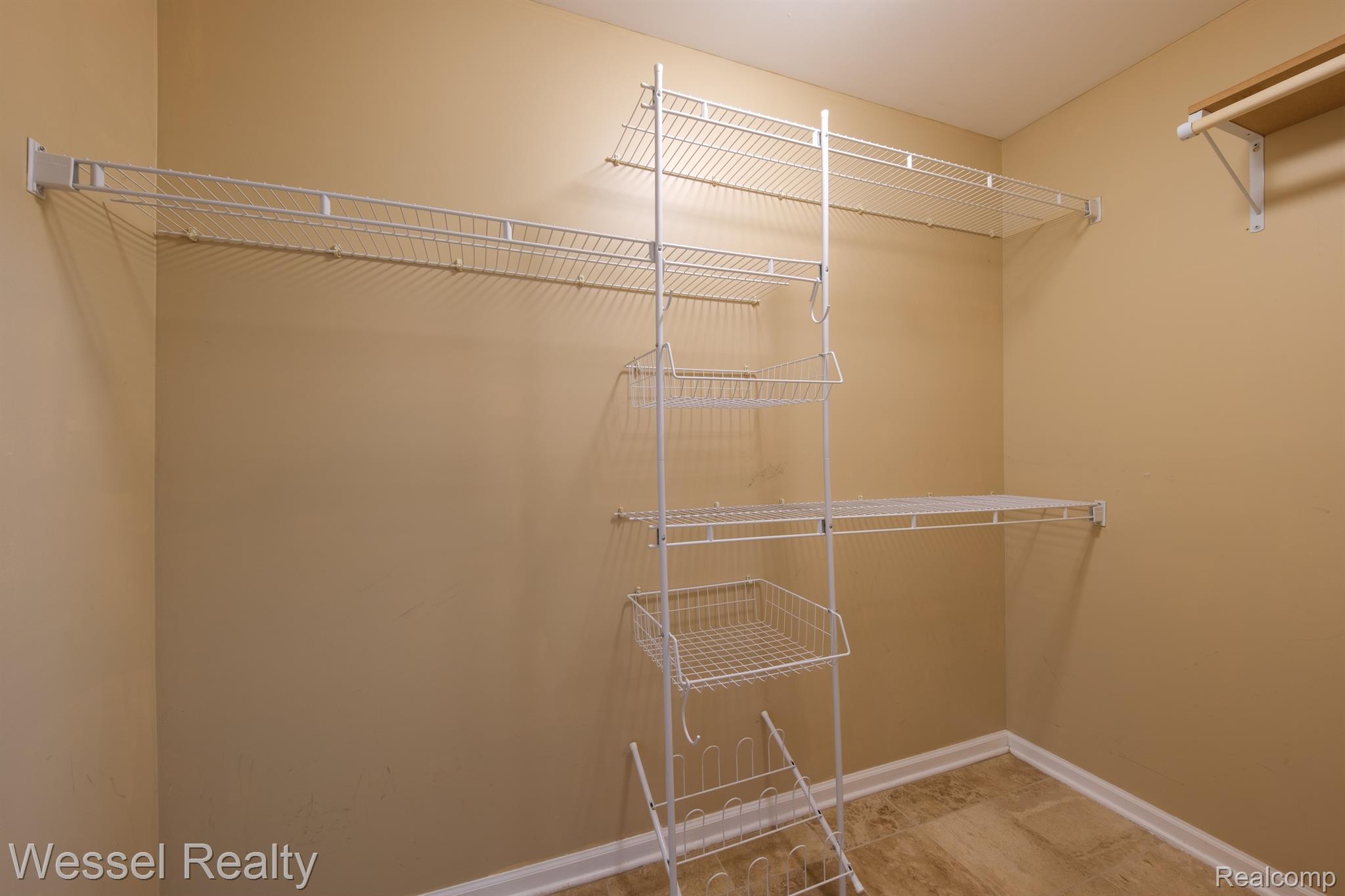 1875 Townsend Road Leonard, MI 48367 - Photo 22 of 38 Gallery Image 22