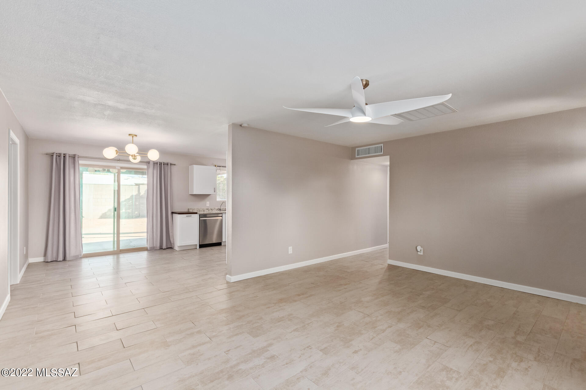 8581 East Desert Spring Street Tucson, AZ 85730 - Photo 6 of 26