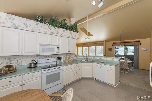 $374,900 | 110 Cherrywood Parc Drive, O'Fallon, MO 63368