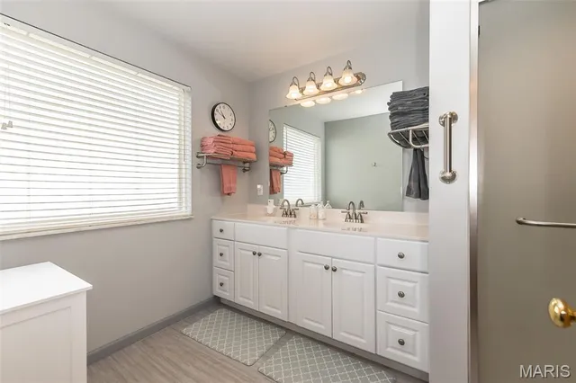 $374,900 | 110 Cherrywood Parc Drive, O'Fallon, MO 63368