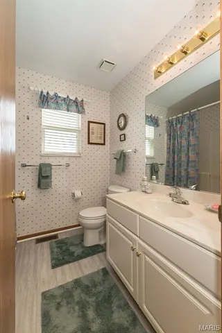 $374,900 | 110 Cherrywood Parc Drive, O'Fallon, MO 63368