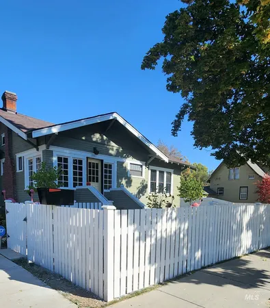 $449,900 | 1901 Cleveland Boulevard, Caldwell, ID 83605