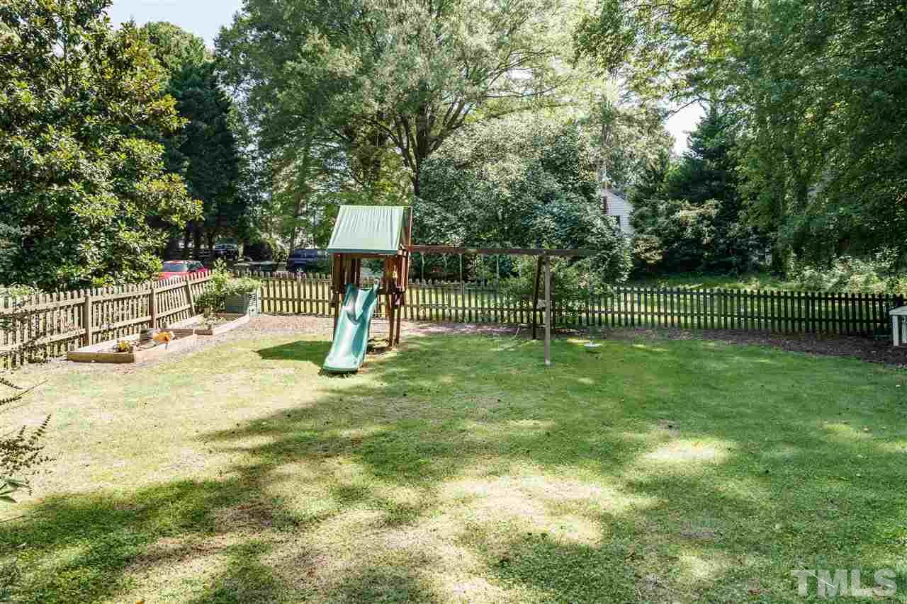 1228 Banbury Road Raleigh, NC 27607 - Photo 28 of 28