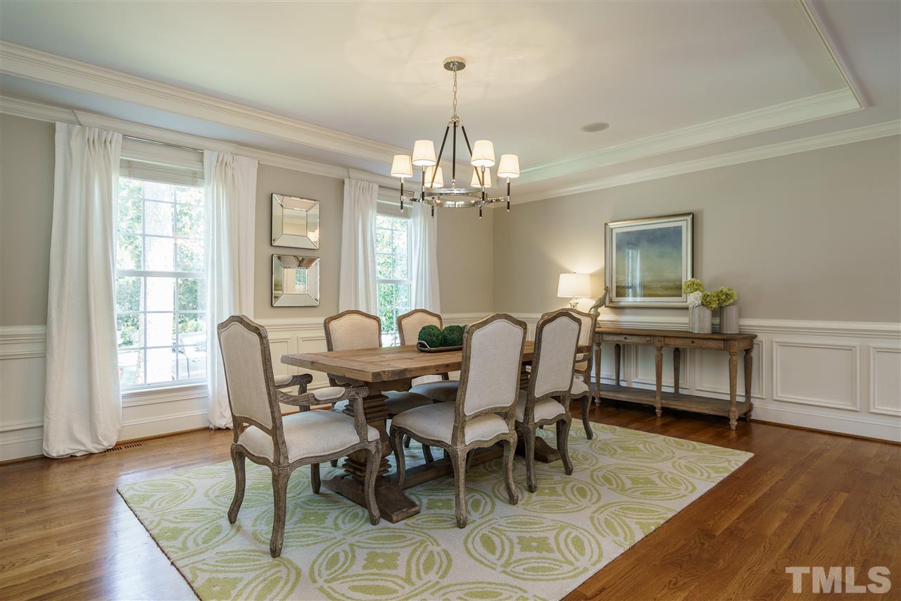1228 Banbury Road Raleigh, NC 27607 - Photo 4 of 28