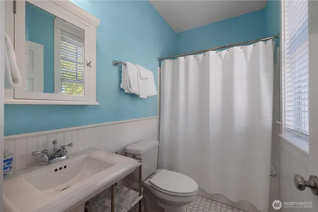 $1,100,000 | 228 Meriweather Street, Pacific Beach, WA 98571