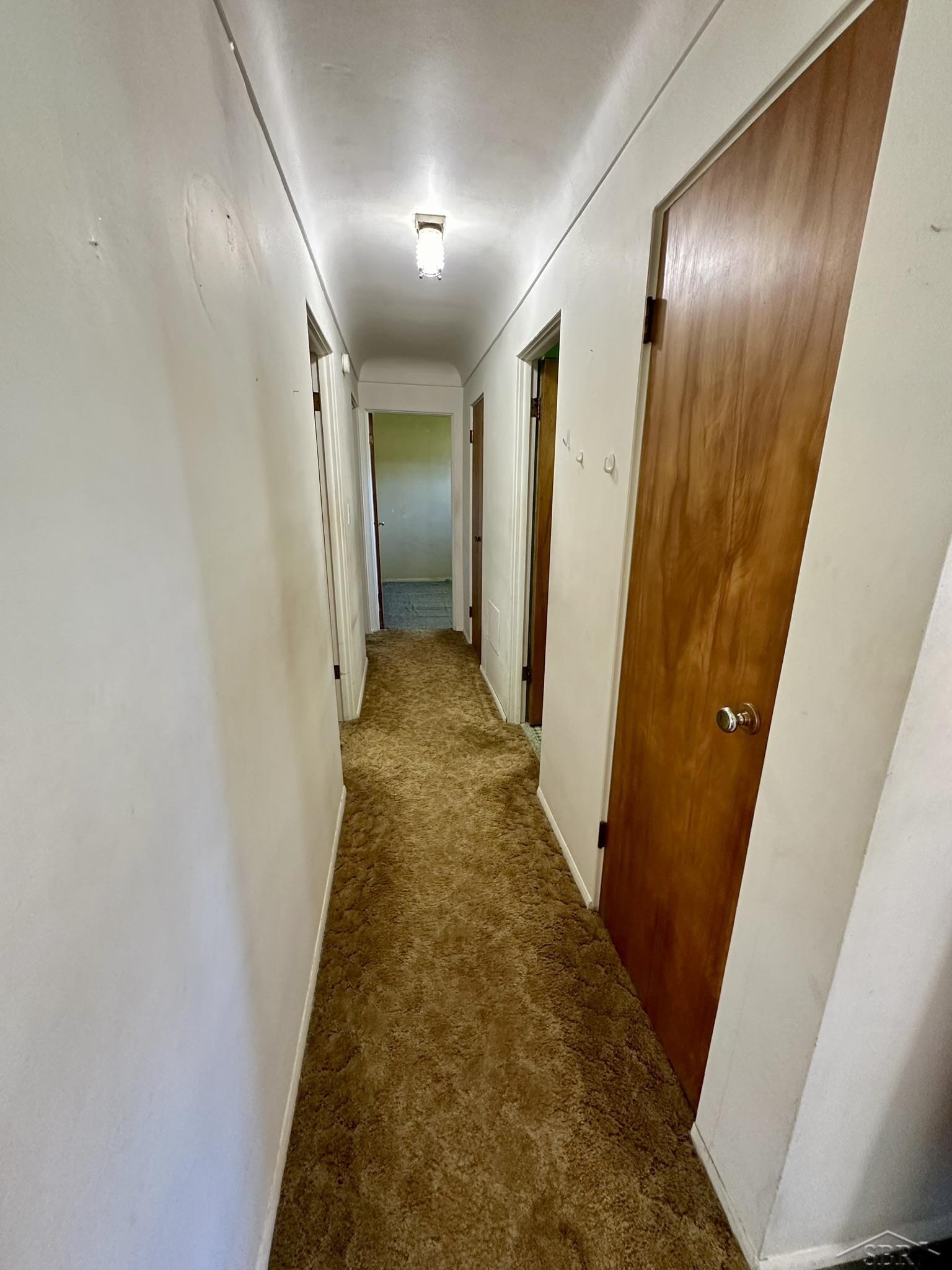 2467 Shattuck Road Saginaw, MI 48603 - Photo 12 of 38 50141759-7254d1f1-0276-4194-85fc-55080732a536.JPG