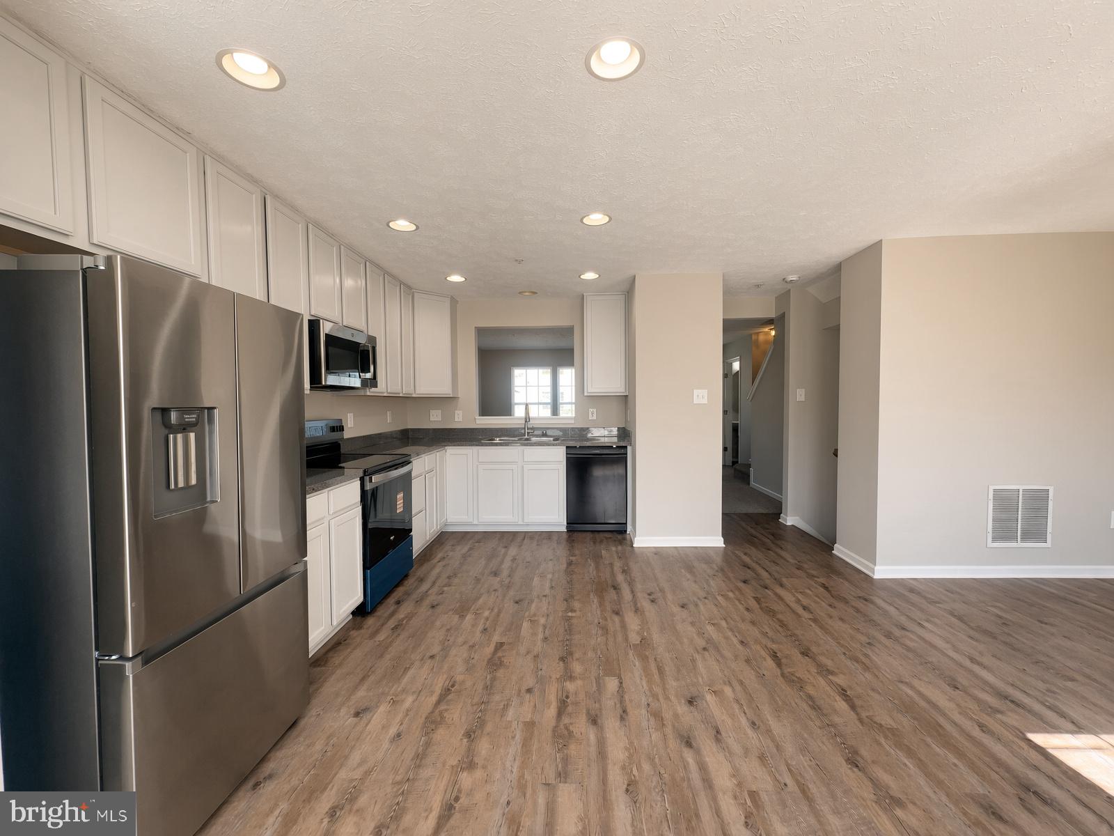 9899 Decatur Road Baltimore, MD 21220 - Photo 7 of 36 Gallery Image 7