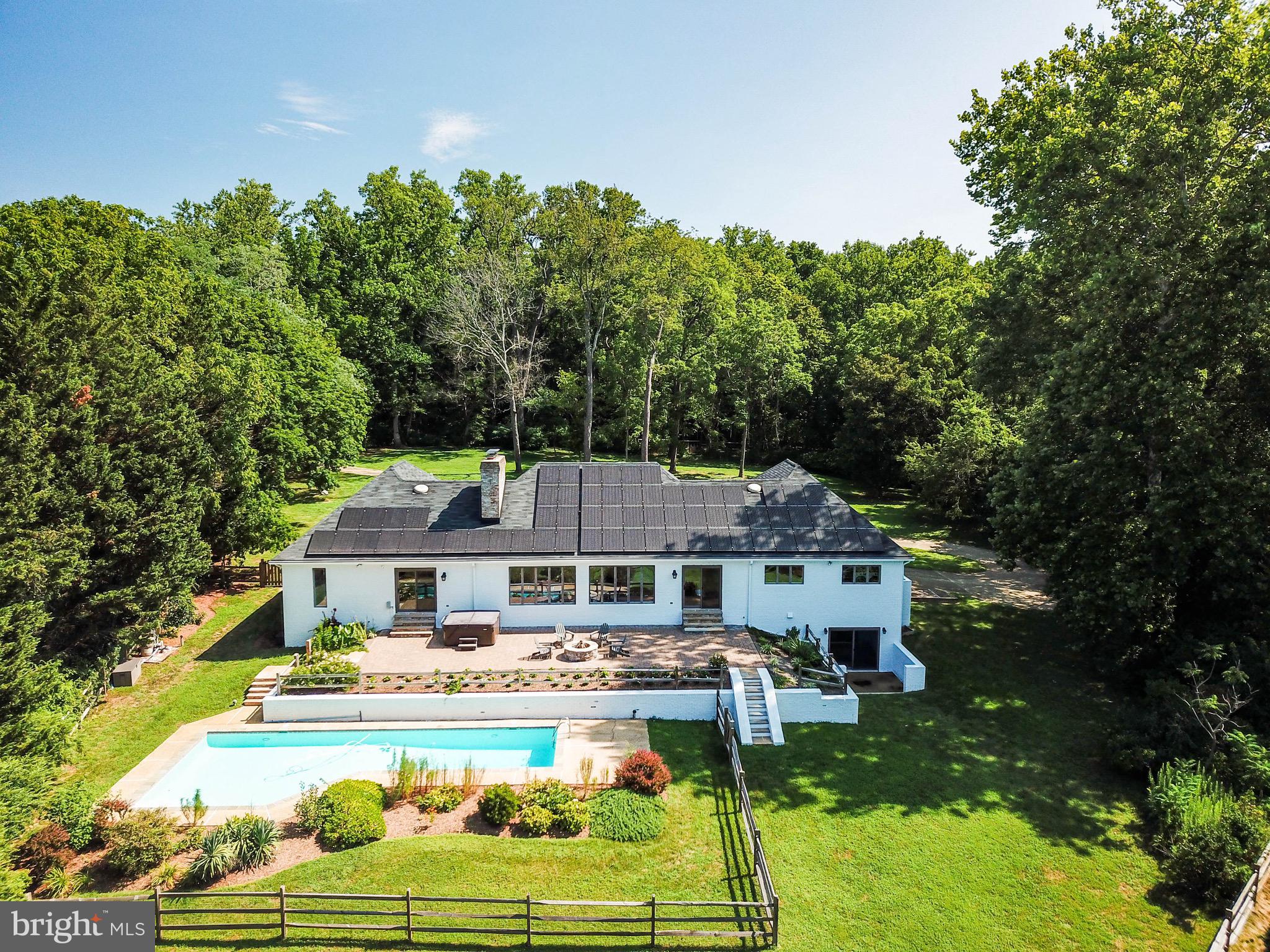 451 Ferry Point Road Annapolis, MD 21403 - Photo 3 of 64 Gallery Image 3
