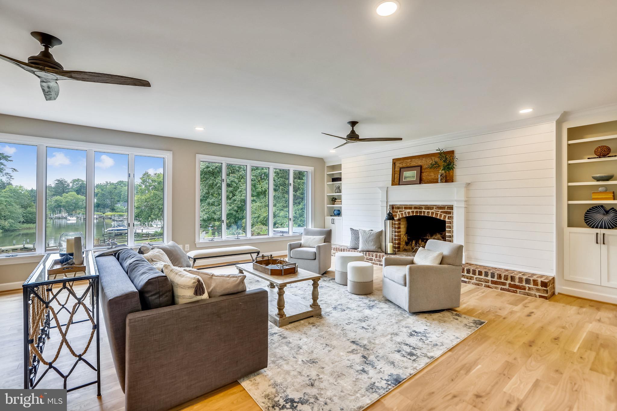 451 Ferry Point Road Annapolis, MD 21403 - Photo 4 of 64 Living Room with water views