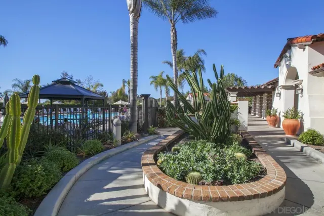 $1,649,000 | 6351 Paseo Corono, Carlsbad, CA 92009