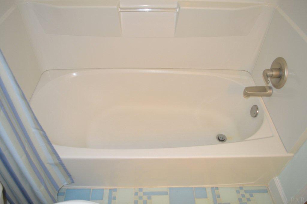 712 East Montclair Road Pensacola, FL 32505 - Photo 16 of 27 Gallery Image 16