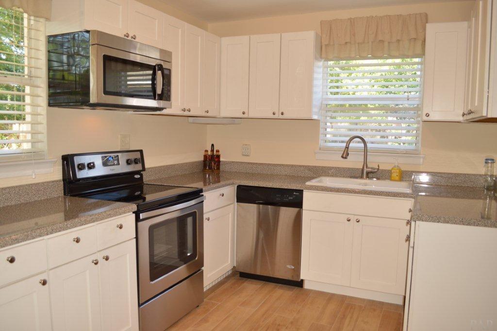 712 East Montclair Road Pensacola, FL 32505 - Photo 3 of 27 Gallery Image 3