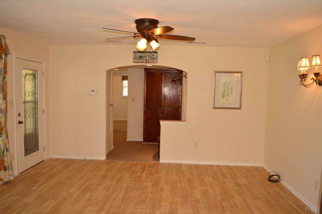 712 East Montclair Road Pensacola, FL 32505 - Photo 7 of 27 Gallery Image 7