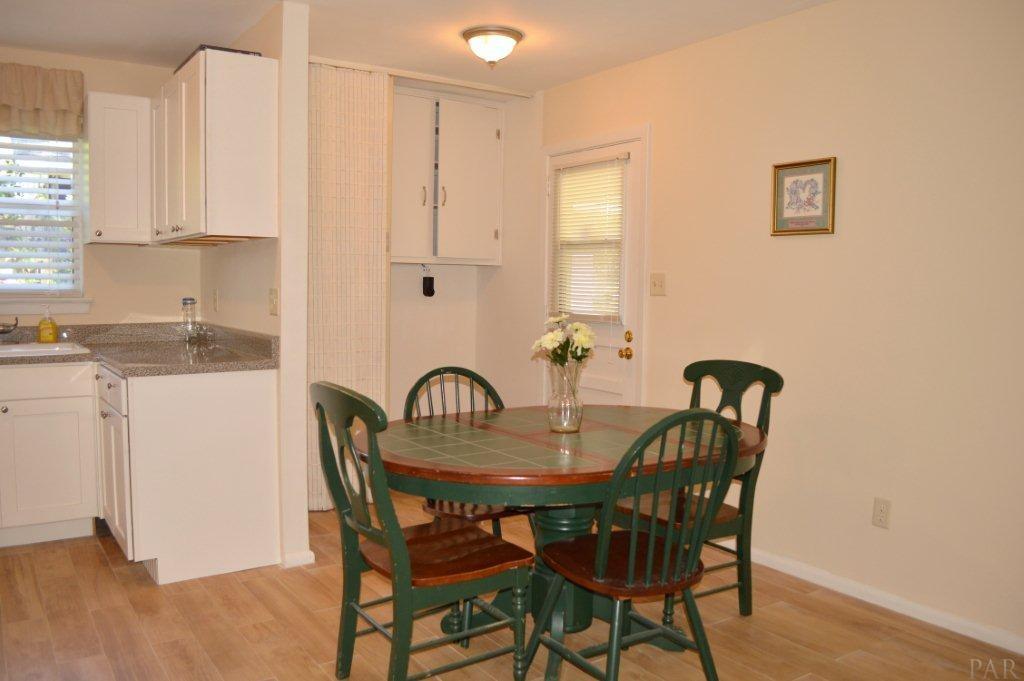 712 East Montclair Road Pensacola, FL 32505 - Photo 10 of 27 Gallery Image 10