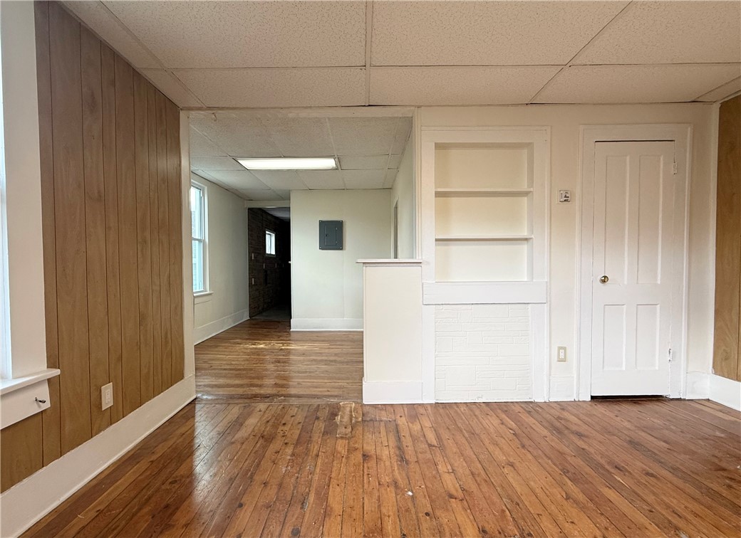 402 East 2nd Street Corning, NY 14830 - Photo 3 of 8