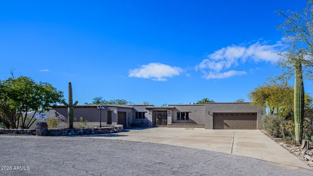 $450,000 | 1812 South Carthage Place, Tucson, AZ 85748