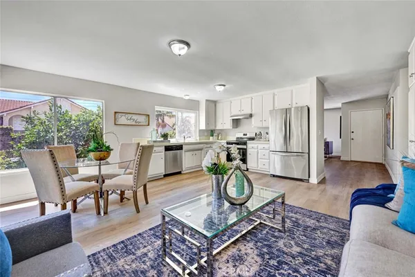 $1,299,900 | 14952 Mayten Avenue, Irvine, CA 92606
