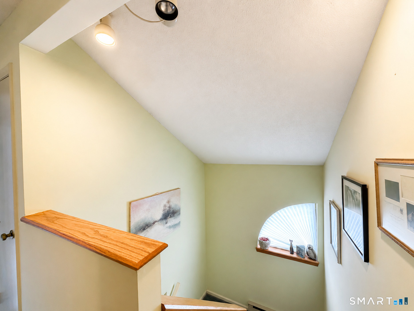 925 Oronoke Road, Unit 13J Waterbury, CT 06708 - Photo 8 of 12