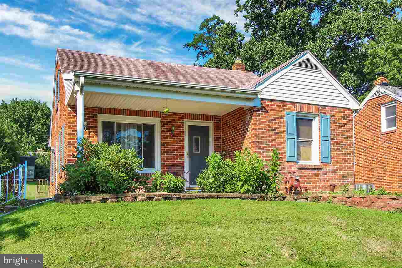 1762 Chesley Road York, PA 17403 - Photo 1 of 25 Gallery Image 1