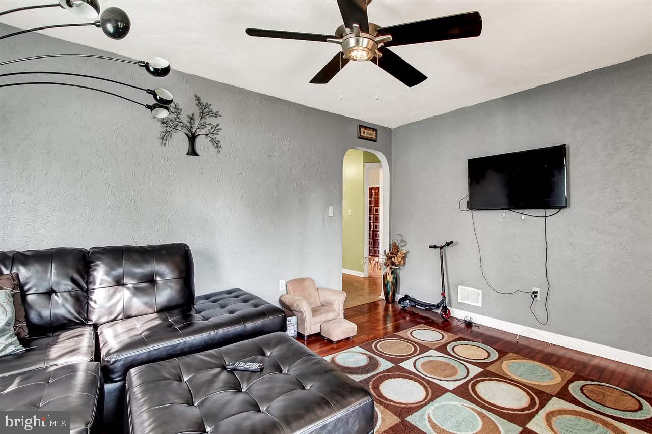 1762 Chesley Road York, PA 17403 - Photo 6 of 25 Gallery Image 6