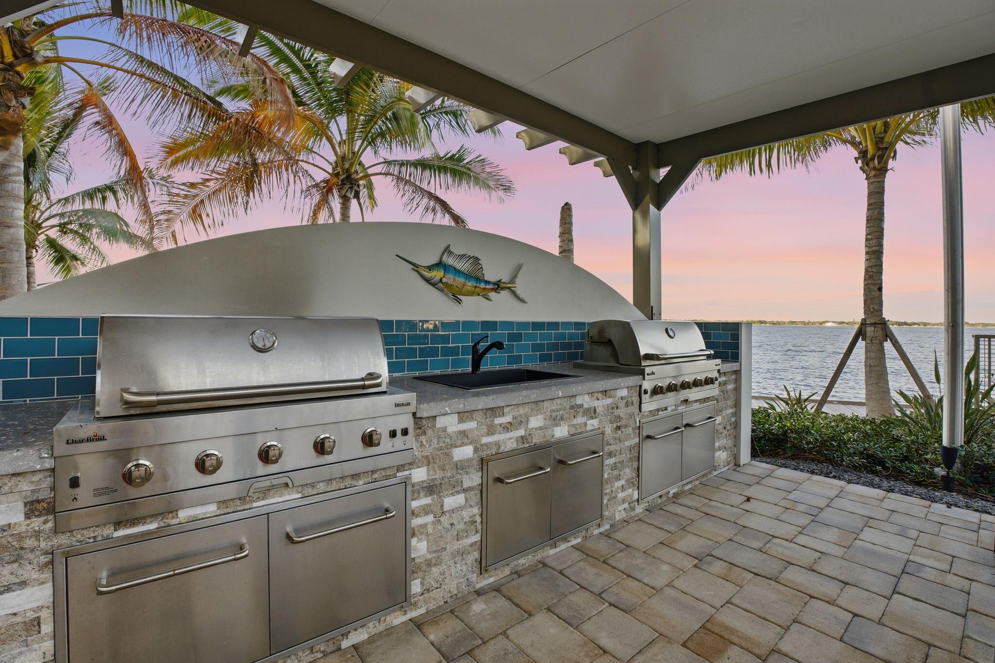 41 Southwest Seminole Street, Unit 204 Stuart, FL 34994 - Photo 25 of 37 26-web-or-mls-download_29