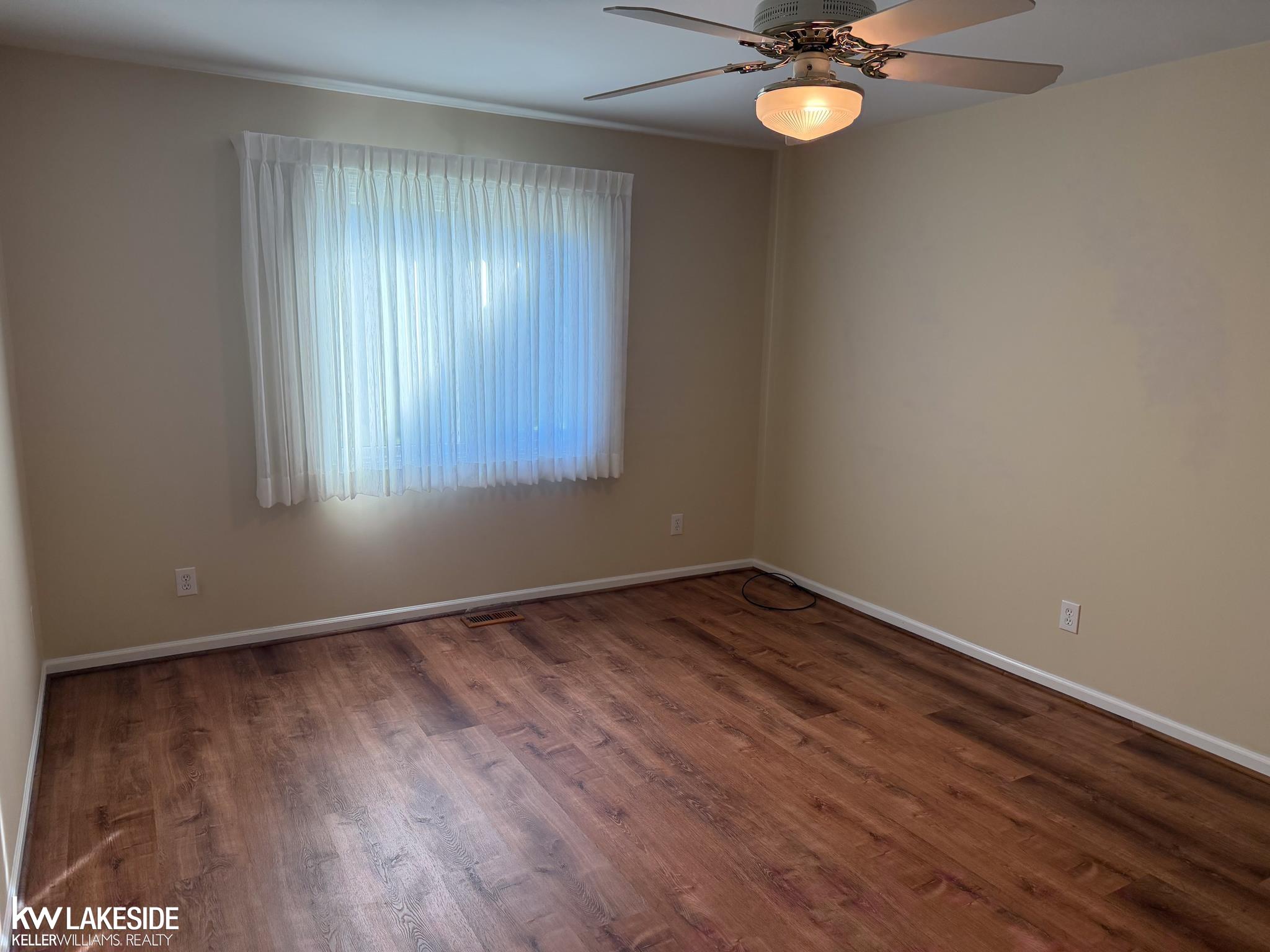 16756 Country Ridge Court Macomb, MI 48044 - Photo 16 of 32