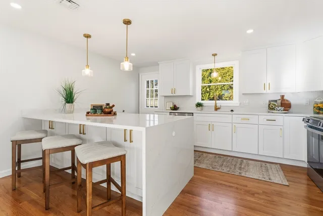 $879,900 | 29 Susan Drive, Saugus, MA 01906