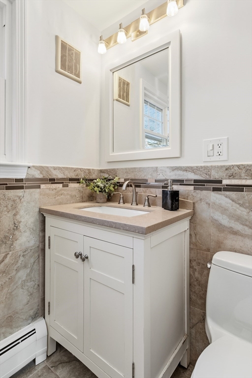 29 Susan Drive Saugus, MA 01906 - Photo 19 of 39