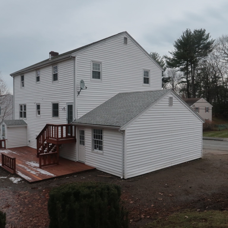 29 Susan Drive Saugus, MA 01906 - Photo 35 of 39