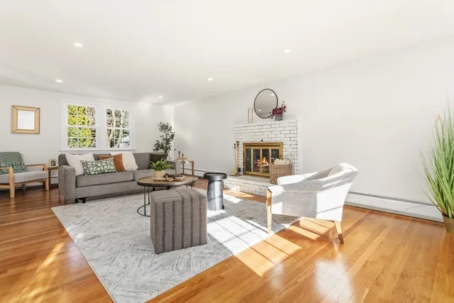 $879,900 | 29 Susan Drive, Saugus, MA 01906