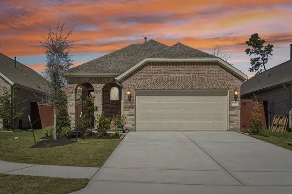 front view of house with a yard