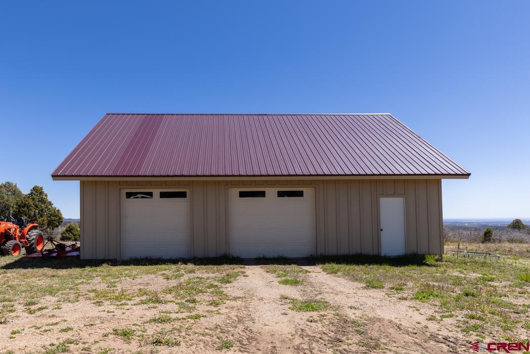 1737 Roberts Ridge Drive Hesperus, CO 81326 - Photo 24 of 34 a backyard of a house