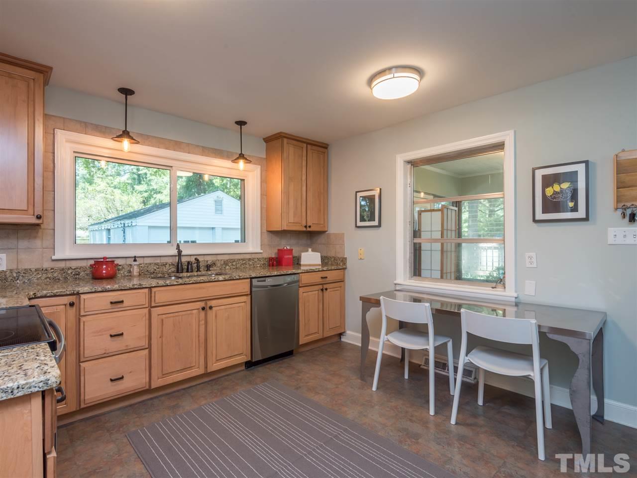 3020 Hope Valley Road Durham, NC 27707 - Photo 9 of 30 Gallery Image 9