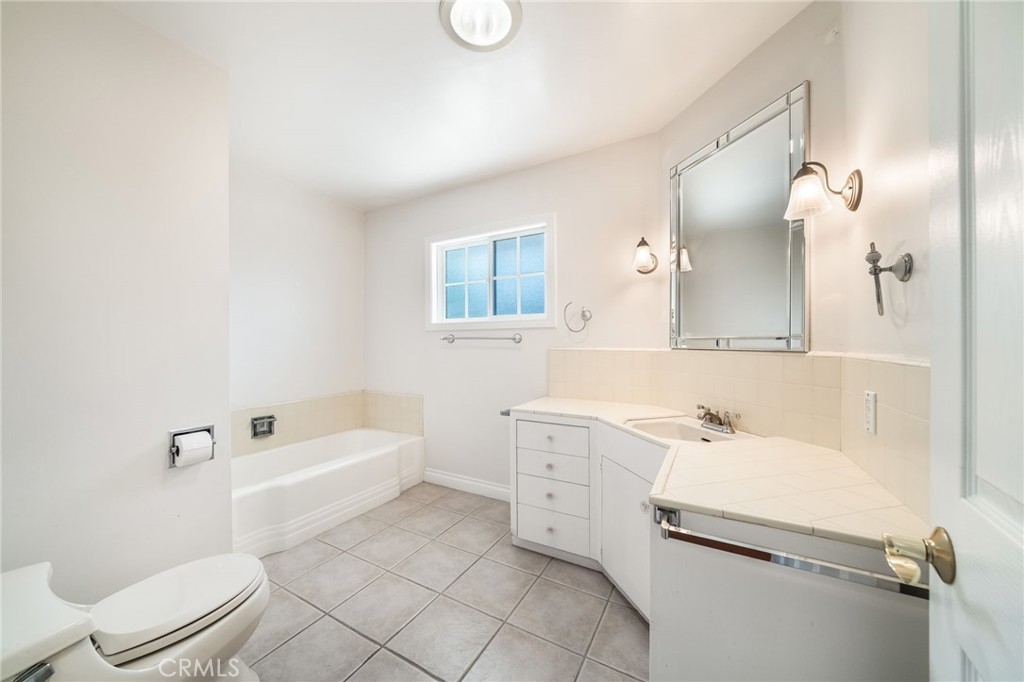 178 North Monterey Road Orange, CA 92866 - Photo 34 of 56
