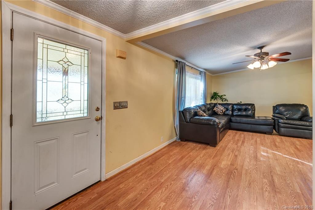 23 Star Road Marshall, NC 28753 - Photo 4 of 28 Gallery Image 4