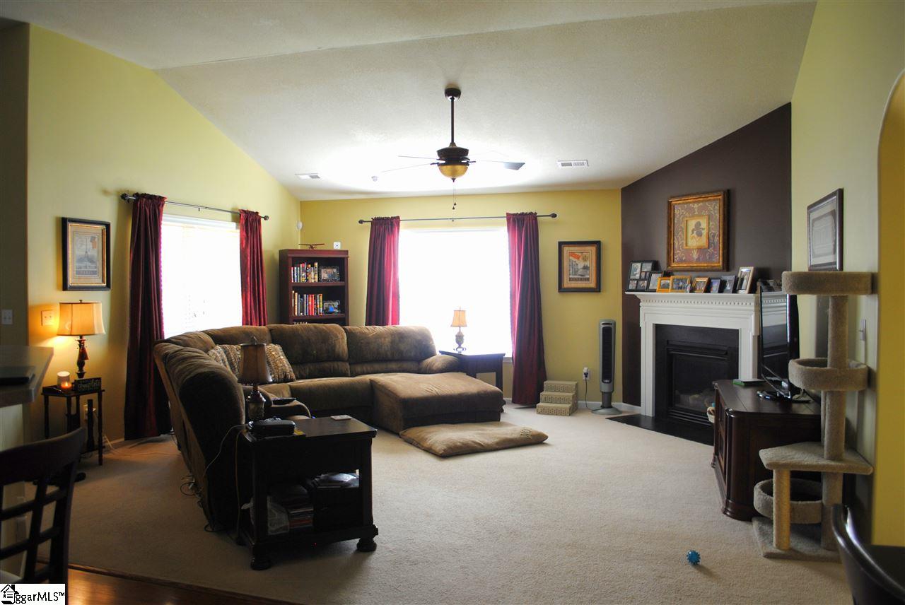 112 Giants Ridge Road Easley, SC 29642 - Photo 7 of 21