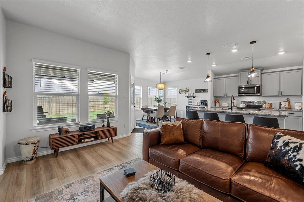 10912 Worthington Street Waco, TX 76708 - Photo 9 of 36