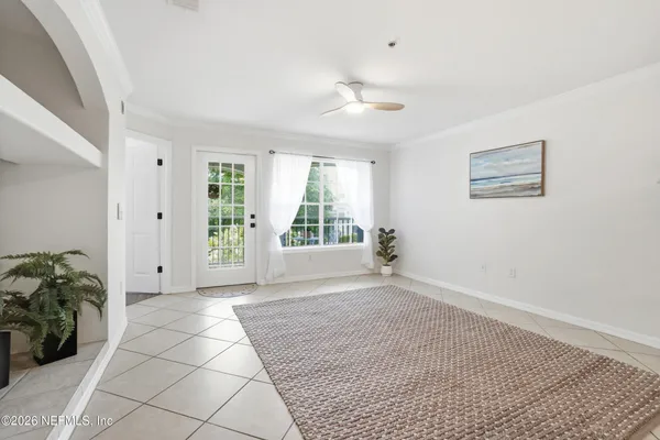 $159,900 | 3591 Kernan Boulevard South, Unit 220, Jacksonville, FL 32224