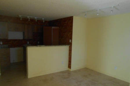 1275 Crystal Way, Unit E Delray Beach, FL 33444 - Photo 5 of 10 006