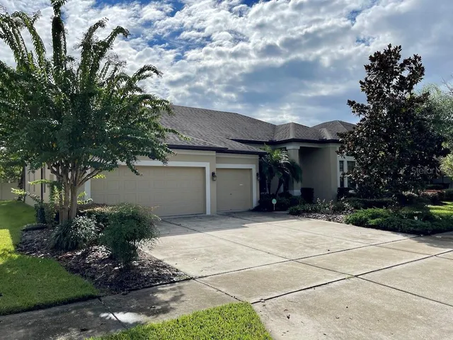 $3,925 | 15604 Hampton Village Drive, Tampa, FL 33618