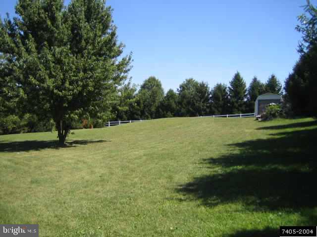3320 Ruppert Road York, PA 17408 - Photo 3 of 9 Gallery Image 3