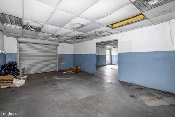 a view of a storage & utility room