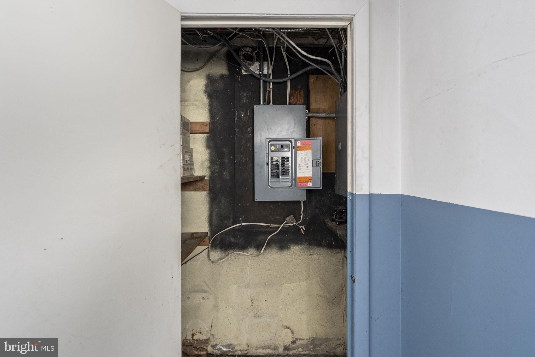 1013 Rapp Alley Norristown, PA 19401 - Photo 8 of 23 a view of walk in closet