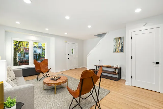 $599,900 | 3342 West Le Moyne Street, Chicago, IL 60651