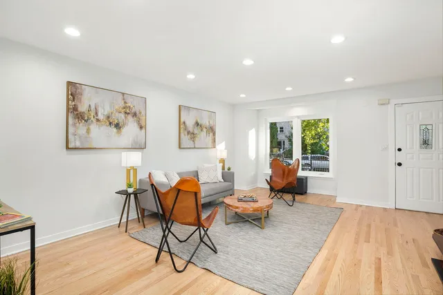 $599,900 | 3342 West Le Moyne Street, Chicago, IL 60651