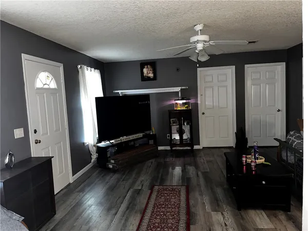 $245,000 | 1365 Ballfield Road, Hortense, GA 31543