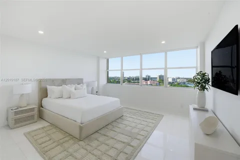 $1,149,000 | 1180 South Ocean Boulevard, Unit 12F, Boca Raton, FL 33432